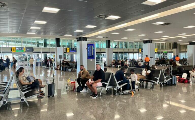 Zones fumeurs à l&rsquo;Aéroport International de Los Cabos : emplacements et règles essentielles pour les voyageurs